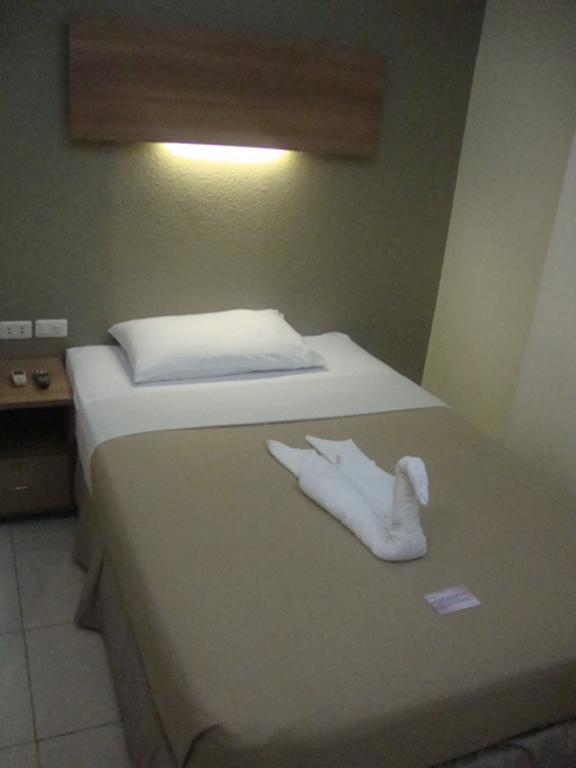 The Center Suites Cebu Esterno foto
